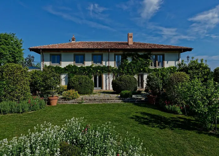 Amagioia By Palazzo Di * Varignana